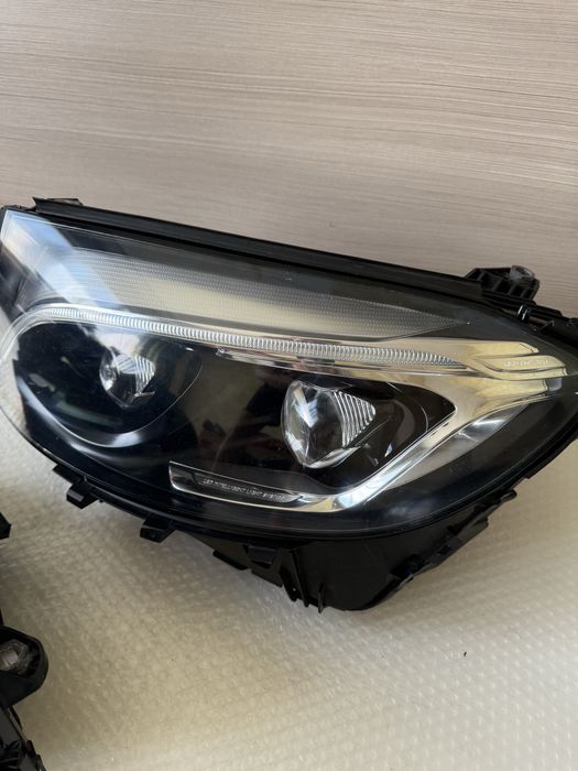 Фар фарове Mercedes GLC W253 X253 Мерцедес ГЛЦ В253 Х253 Перфектен