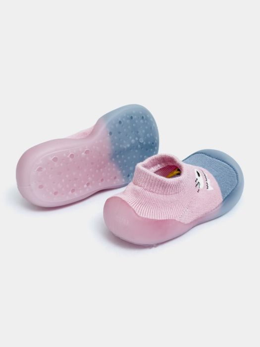 Детская обувь,пинетки.