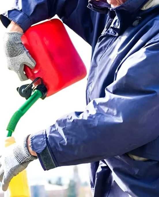 Фуния за гориво и масло