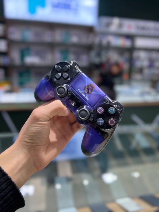 PlayStation 4 Джойстики дубай