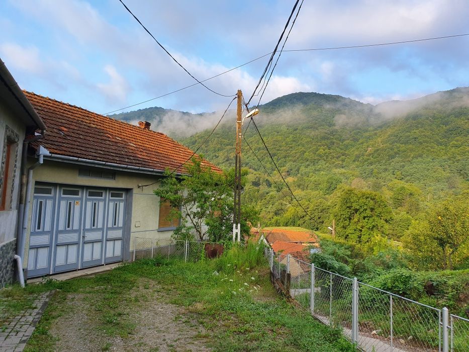 Casa la țara cu 5 dormitoare