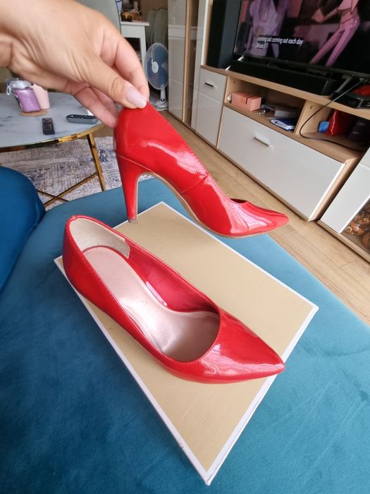 Oригинaлни oбувки Dolce&Gabbanа, Sara Pen и Lesilla