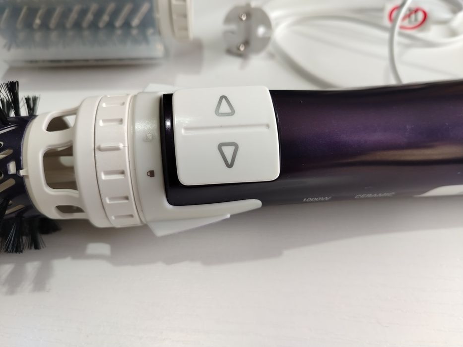 Perie de păr rotativa Rowenta Brush Activ' Dry & Style CF9530F0,