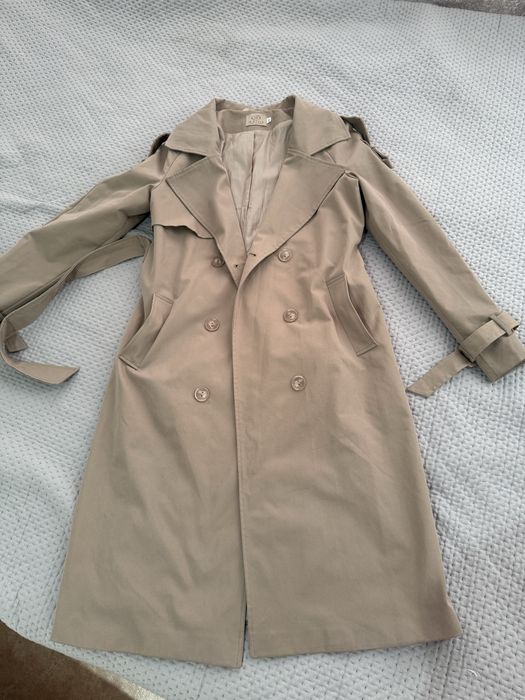 Продам тренч в отличном состоянии