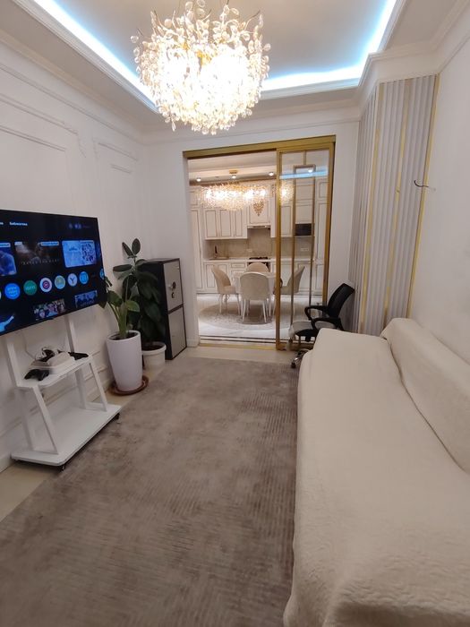 СВОЯ    2 комнатная улица