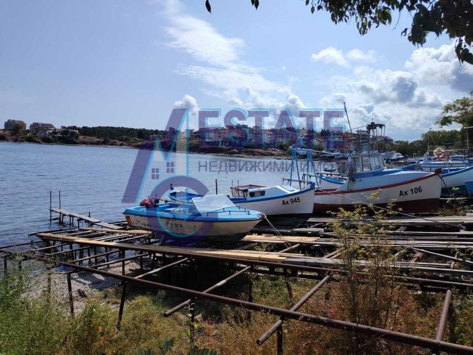 Продава се Хотел в Китен - 1745 кв.м за 439 €/кв.м - Снимка #1