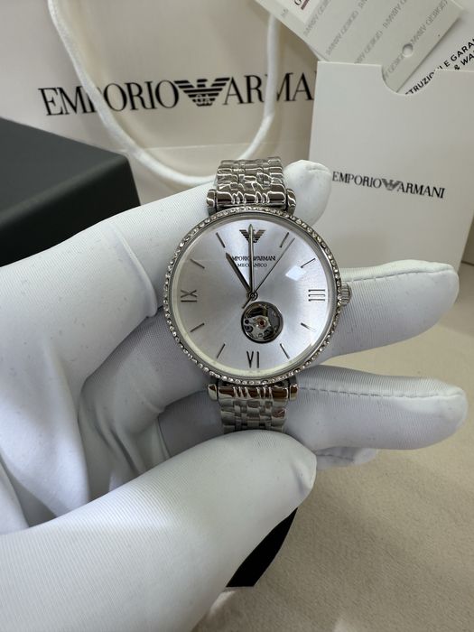 Часы Emporio Armani