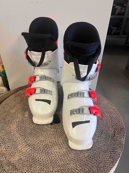 Детски ски обувки Rossignol HERO J3 215  255 mm