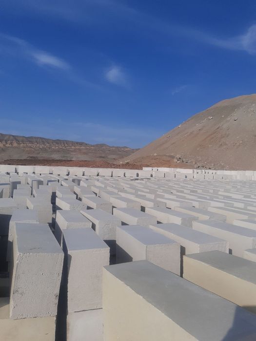 Пенаблок . Гипсли пеноблок сотамиз. Сифатли, яхши куриган.