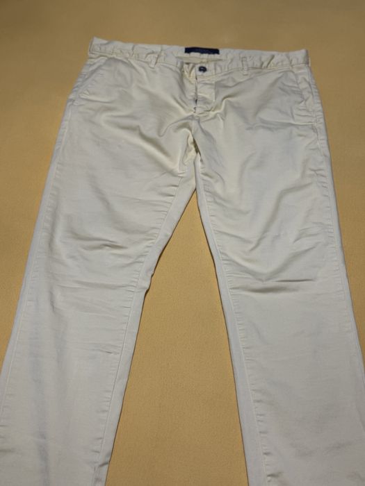 ZARA Luxury Chino Pants – Light Yellow Edition | Elegant Fit