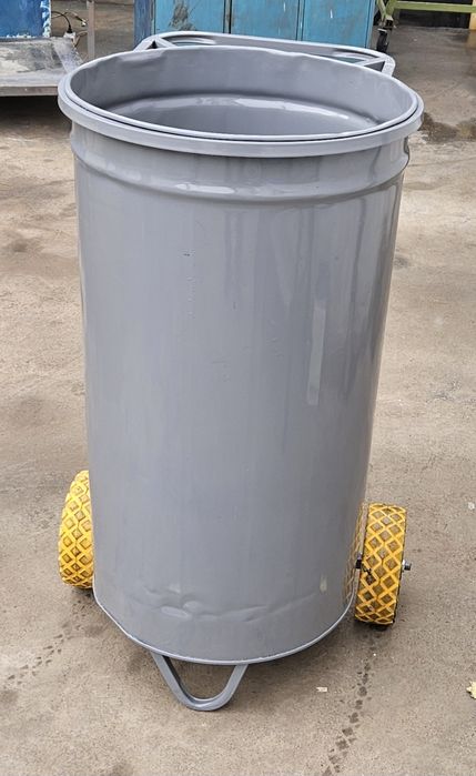 Мусорные баки musr arava тележки  для мусора