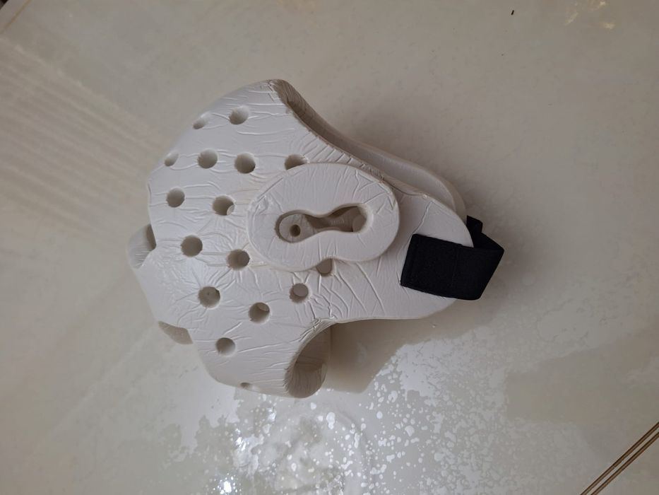 Спортивный протектор и шлем