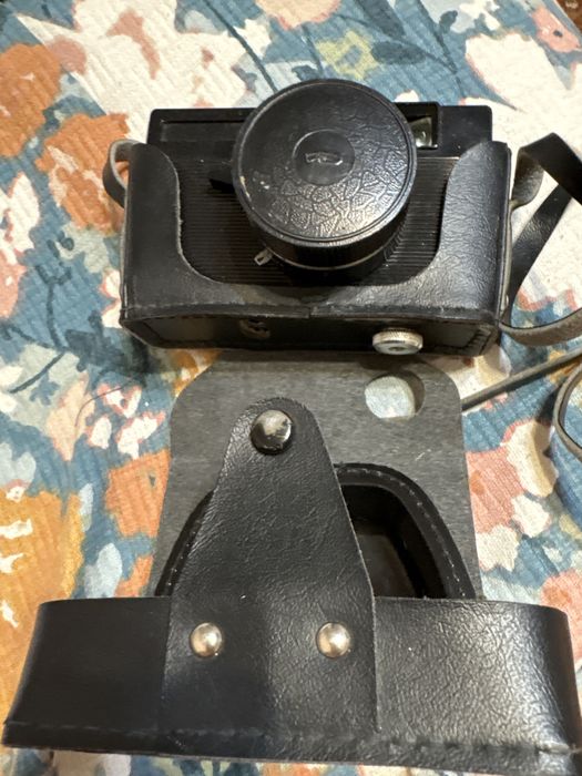 Фотоаппарат обычный старый советский
