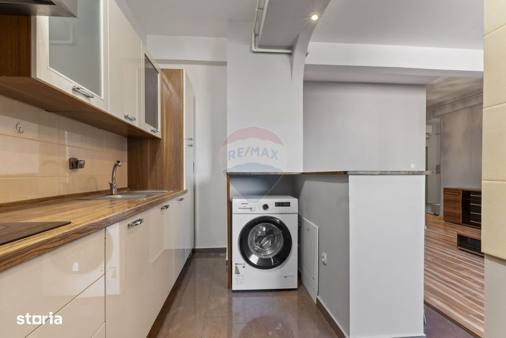 Apartament cu 3 camere de închiriat în zona UTA