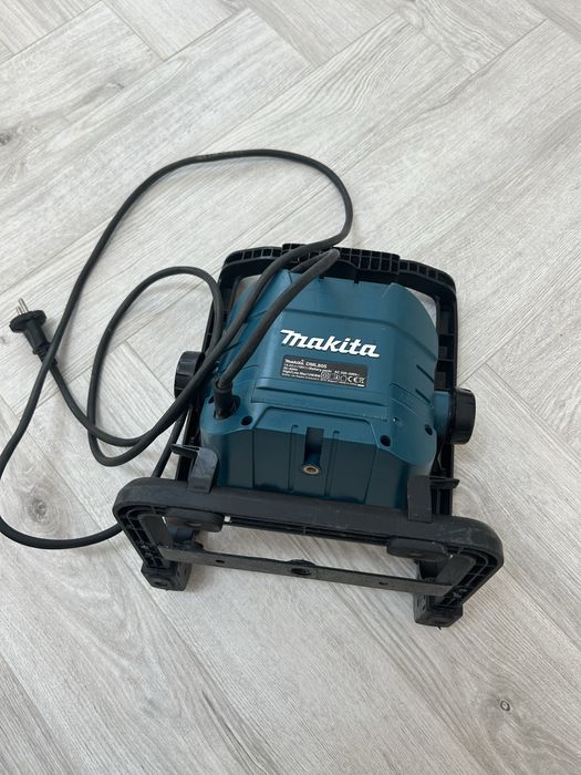 Makita DML 805 proiector