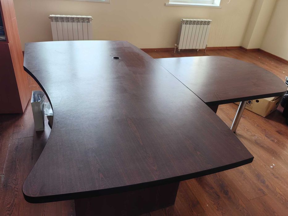 Стол руководителя