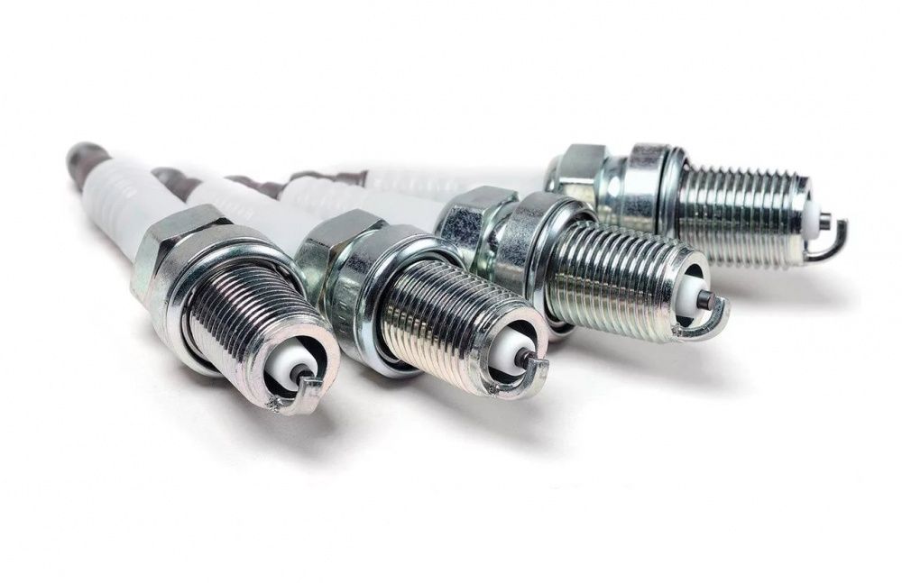 Свечи зажигания Denso.