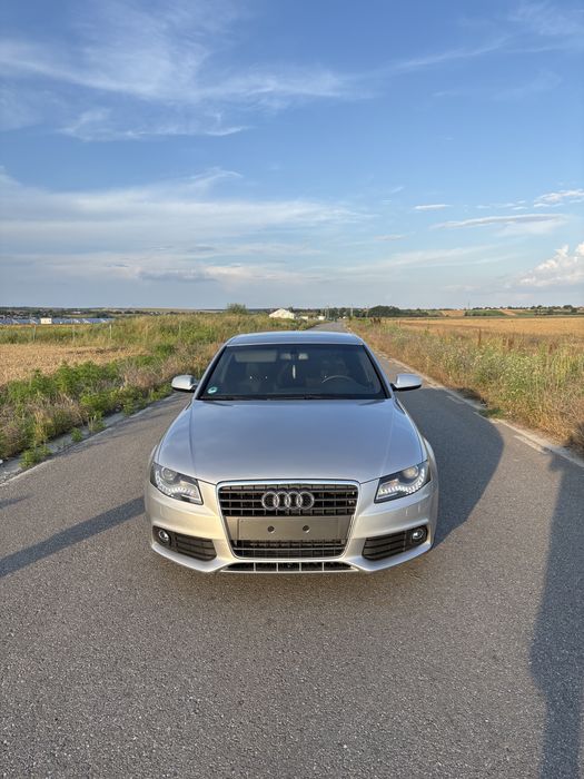 AUDI A4 B8.