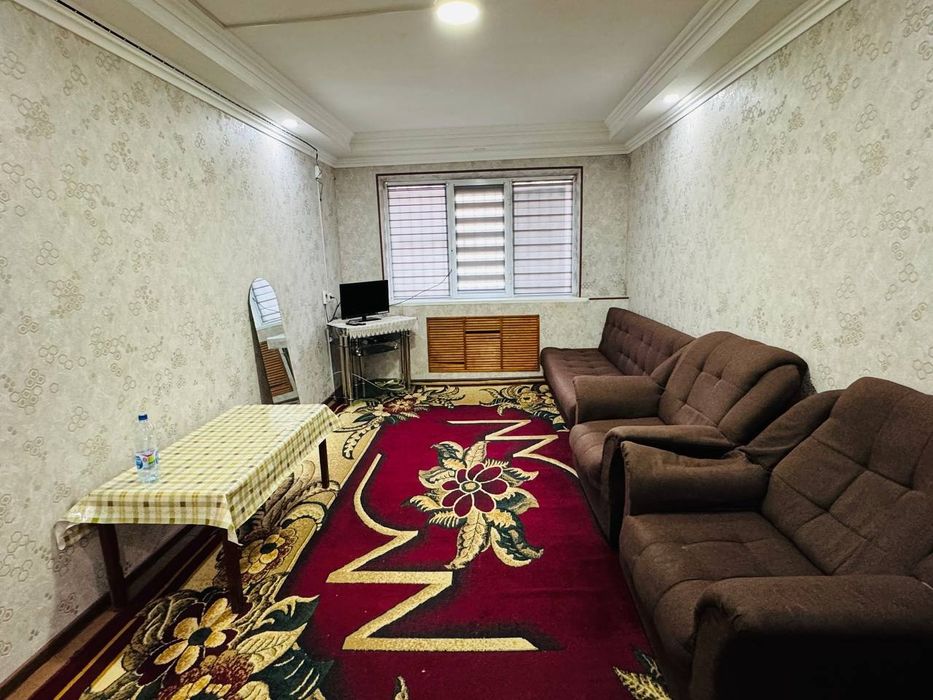 Zudlik bilan frunze massifda 1 xonali kvartira ijaraga beriladi