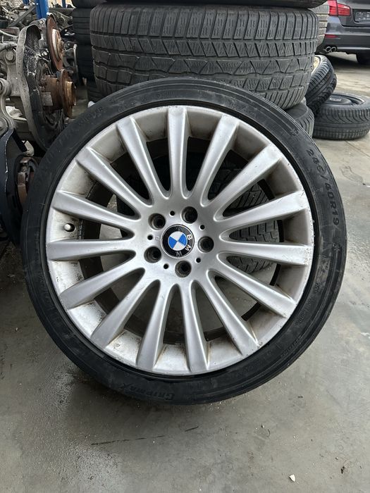 Janta BMW style  235 R19 + cauciuc in stare perfecta OEM / F01 F10 f13
