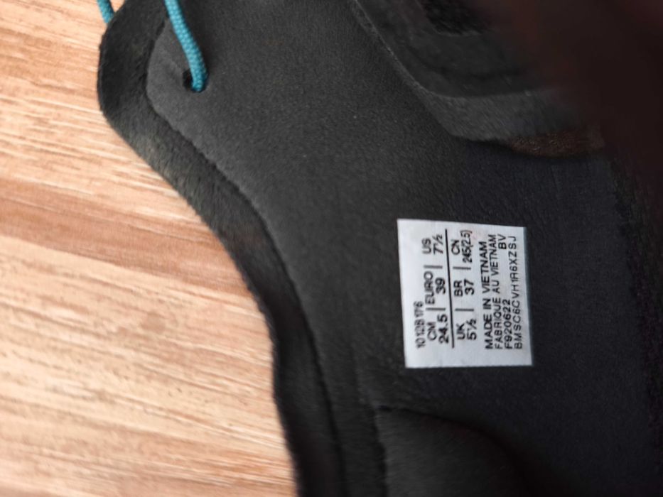 Pantofi alergare trail