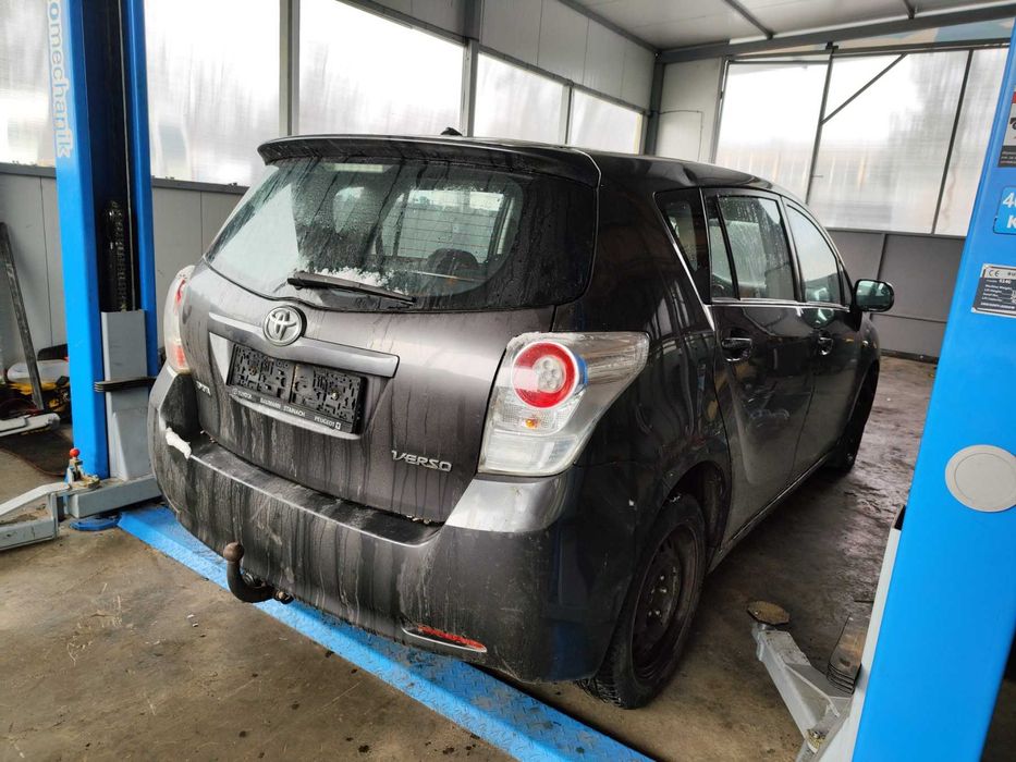 Toyota Versao 2.0 126кс на части