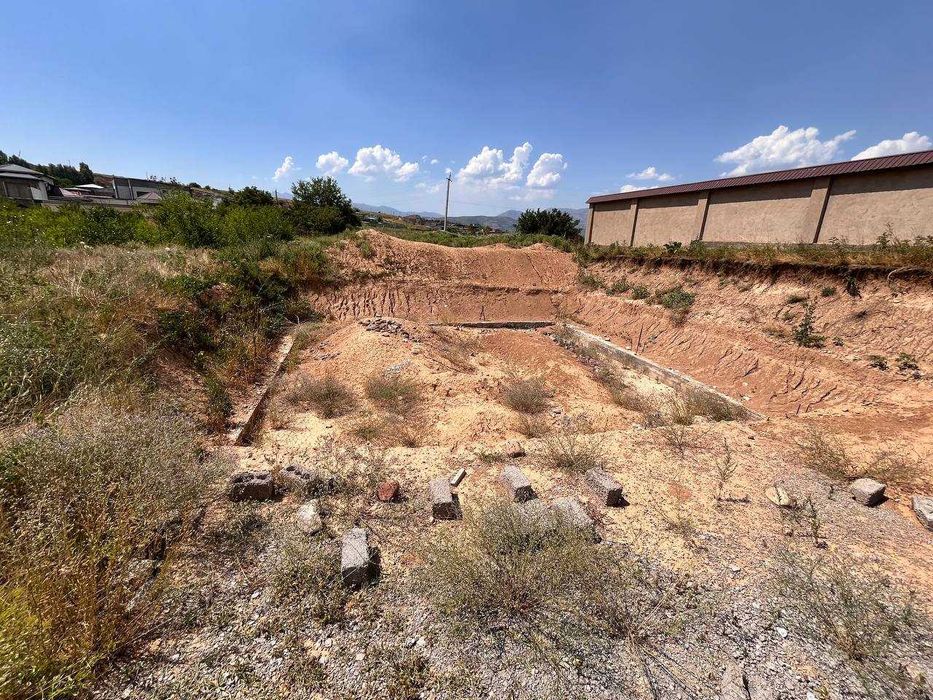 Ер участкасини сотаман Юсуфхона