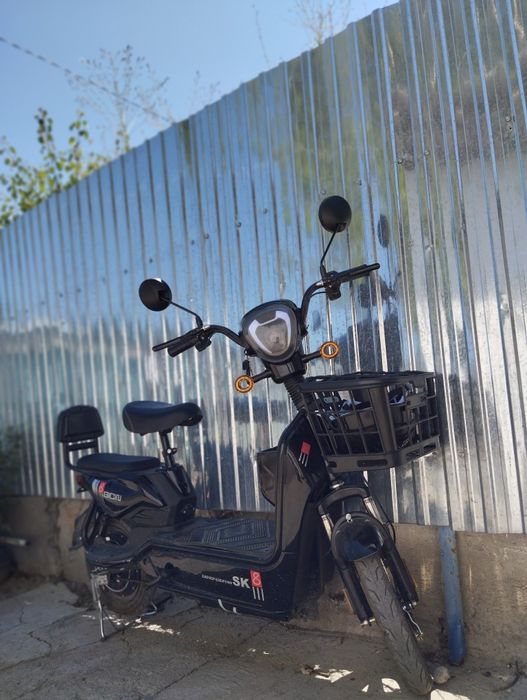 Скутер       sk8