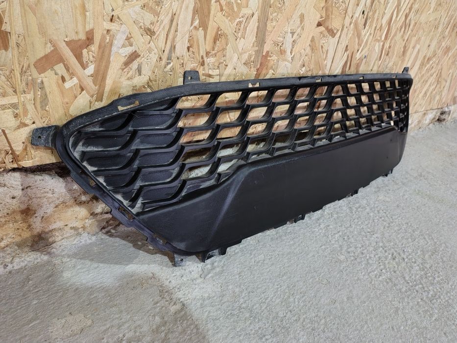 Grila bara fata Hyundai i30 an 2008-2012