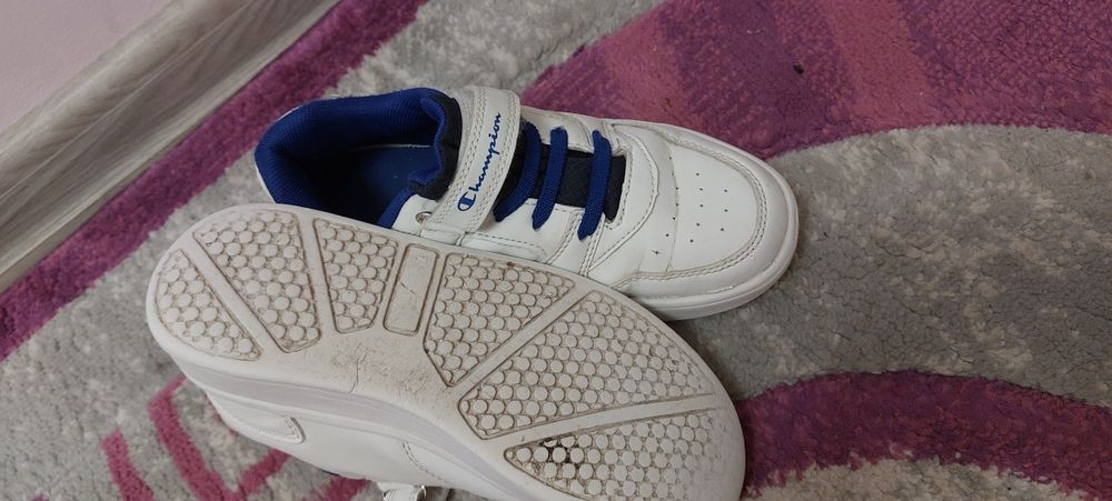 Adidași champion mărimea 31