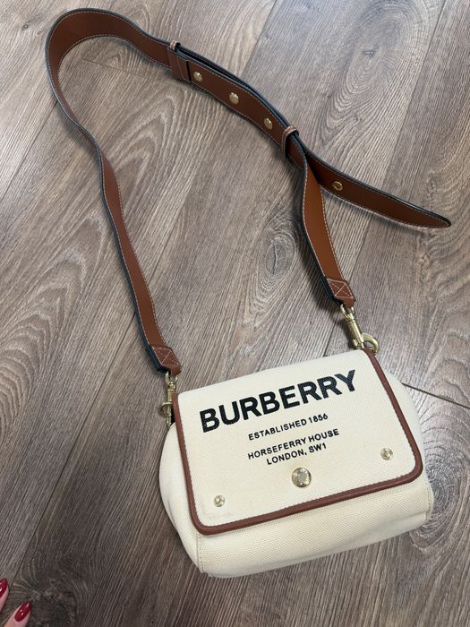 Чанти бърбери burberry,  lv