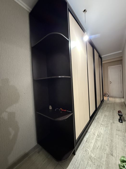 Продается шкаф-купе