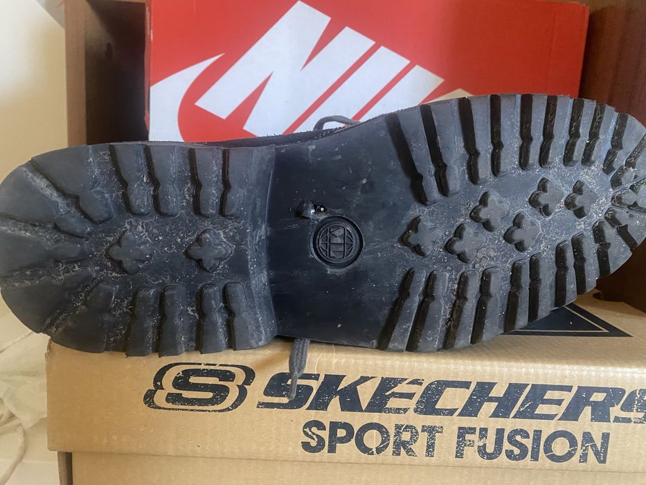 Pantofi eleganti negri barbati piele intoarsa, marimea 42,si la schimb