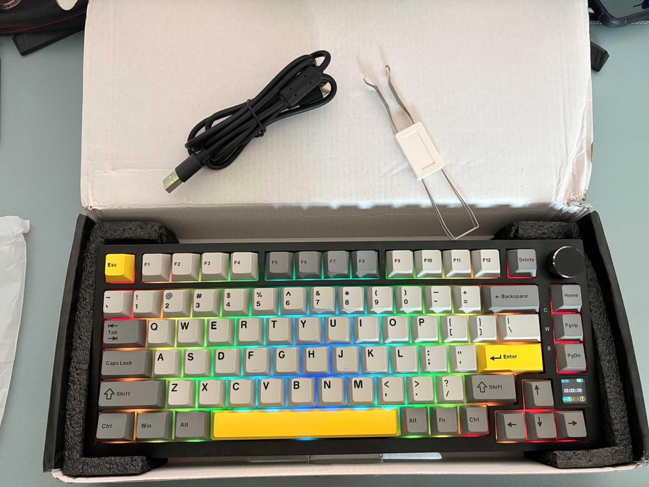 Tastatura mecanica wireless Ajazz AK820 Pro-pachet complet