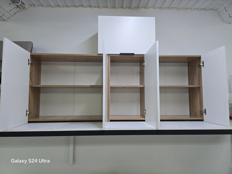 Кухня фабричная !!!