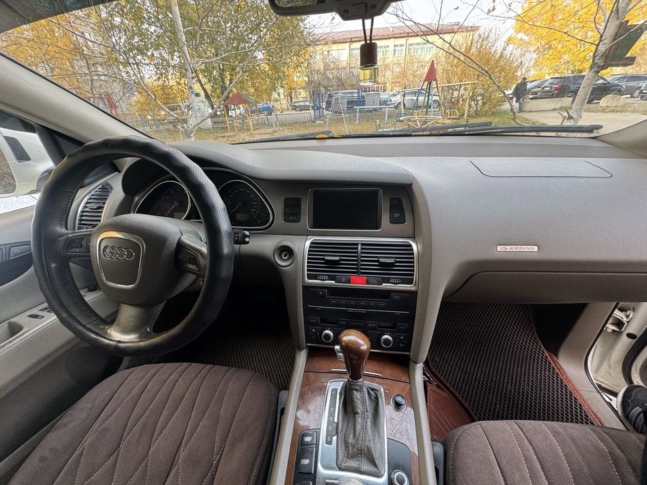 Ауди Q7 продам обмен