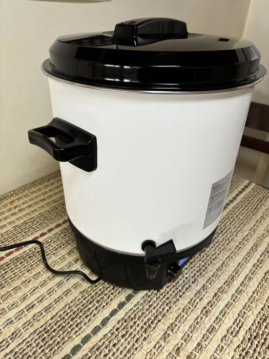 Тенджера за буркани (електрическа)