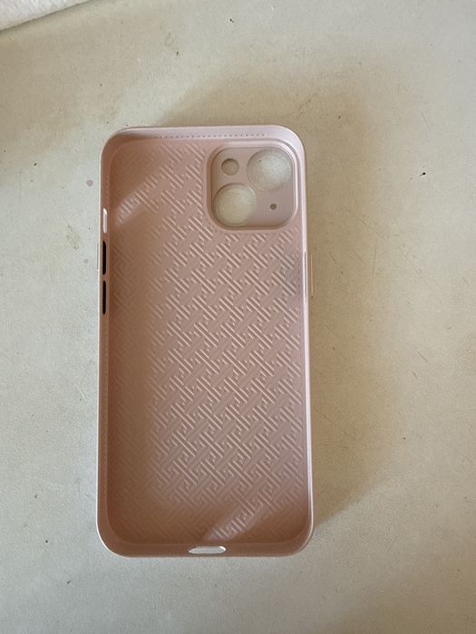 Новые чехлы для iPhone 14