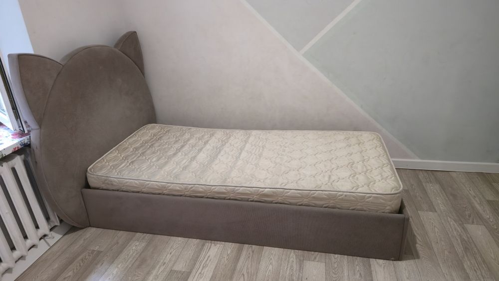 Продается кровать