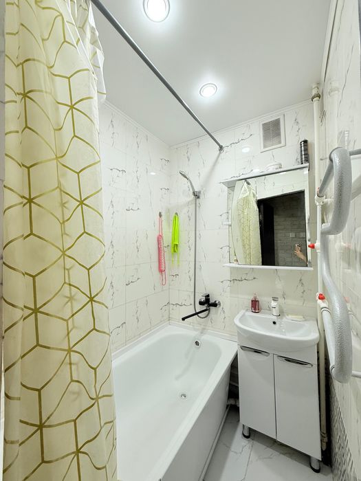 Продаётся 3-комнатная квартира