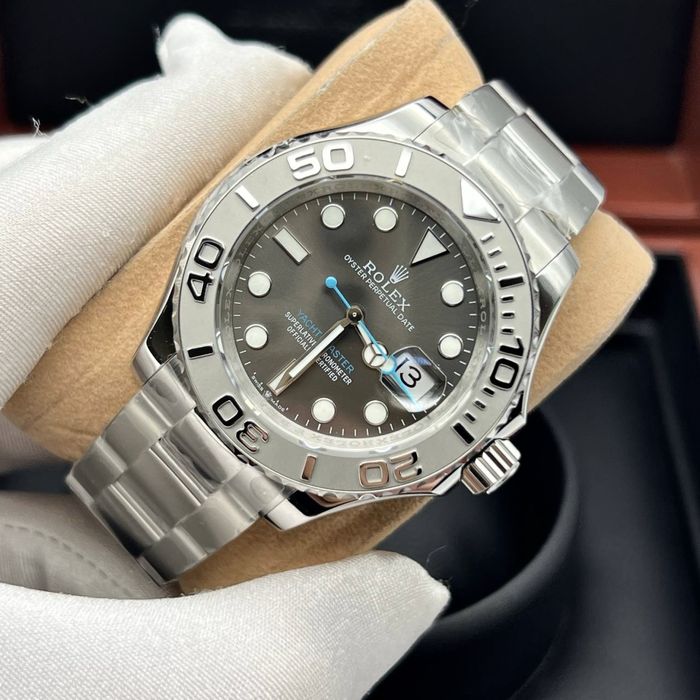 Rolex yacht - master gray
