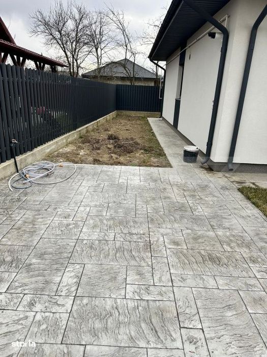 Casa individuala de vanzare, 89 mp utili, 327 mp teren, zona Lunca Cet