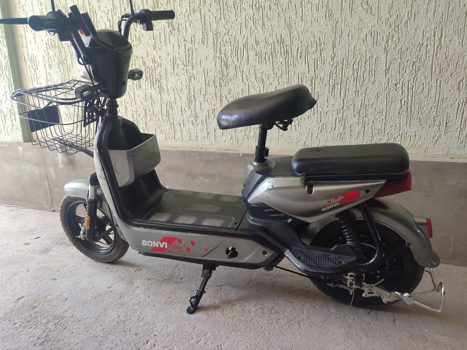 Продам электро скутер