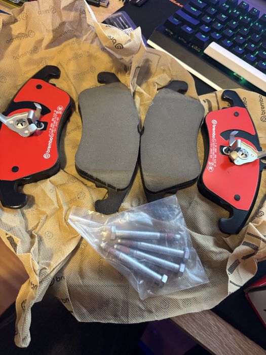 BREMBO Xtra P 50 069X - Mercedes E,C,CLS,SLK,SLC