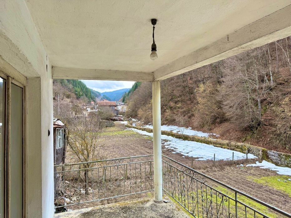 Продава се Къща в Пловдив, Коматевски възел - 210 кв.м за 220 €/кв.м - Снимка #8