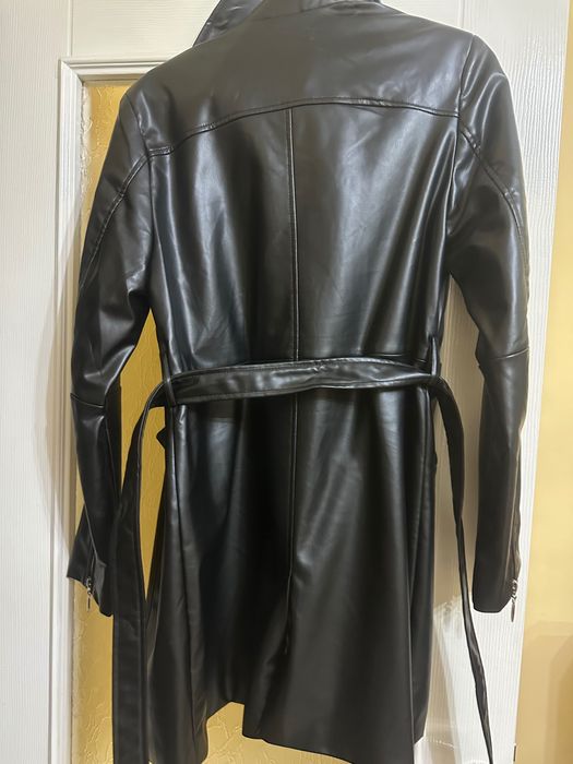 Нов трнеч Amisu ЕUR 38