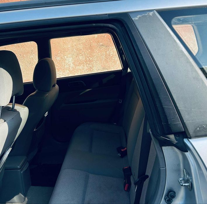 Subaru Forester 2.0i 125 кс 4X4