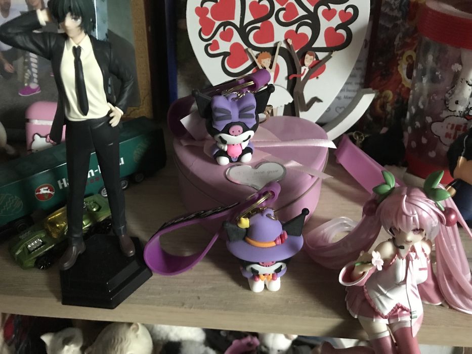 Lot figurine plus la set nu la bucata