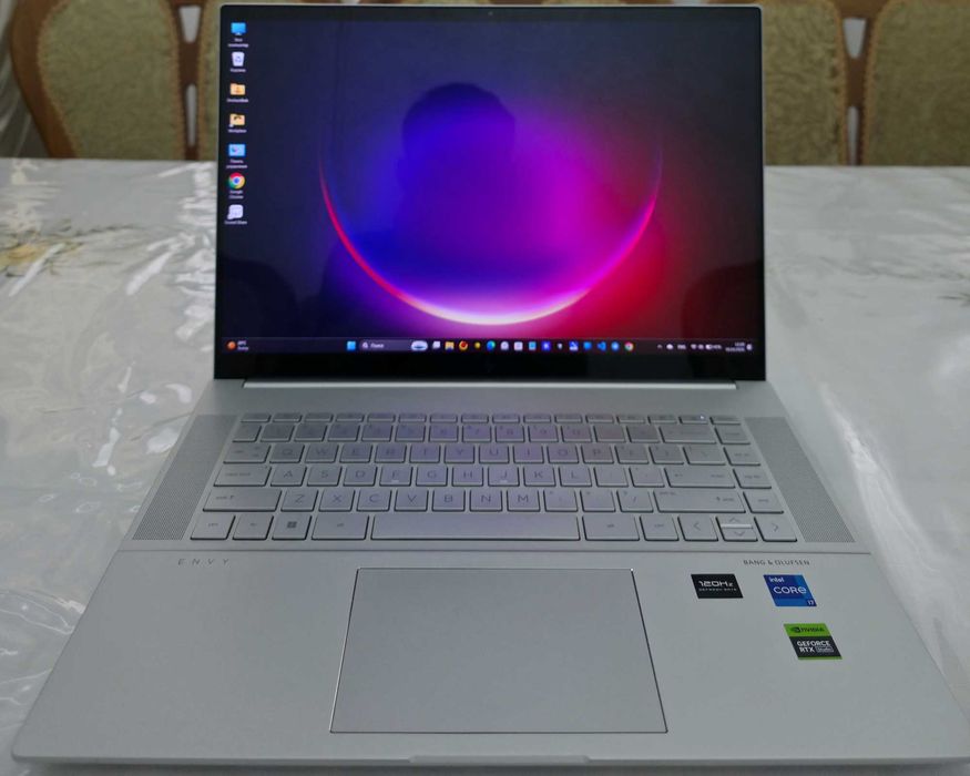 HP ENVY 16 | i7-13700H | RTX 4060 | 32GB | 2TB | IDEAL