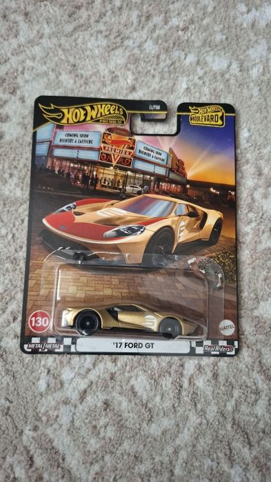 Hot Wheels Premium Boulevard ‘17 Ford GT